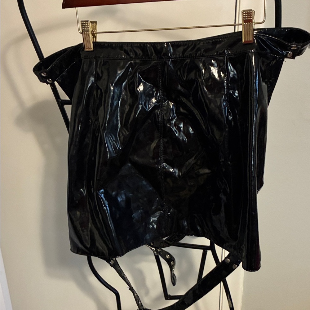 Black patent bare bottom Skirt